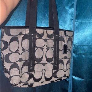 Coach Black Signature Jacquard Tote crossbody 2011 EUC